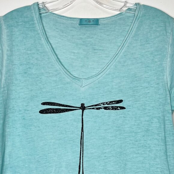 Three Stars Woman’s Top M? Turquoise Blue with Charcoal Gray Dragonfly Graphic - Picture 3 of 10